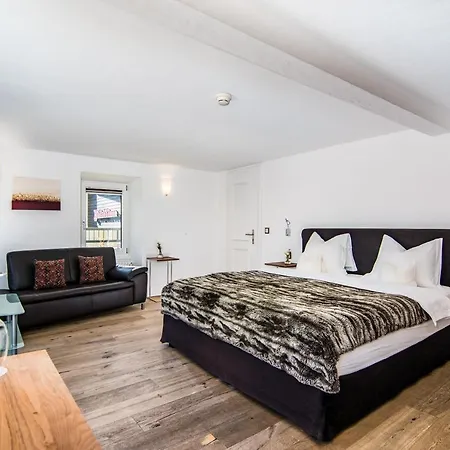 ホテル Waldhotel Fletschhorn Panoramic Retreat In Fee ザース・グルント