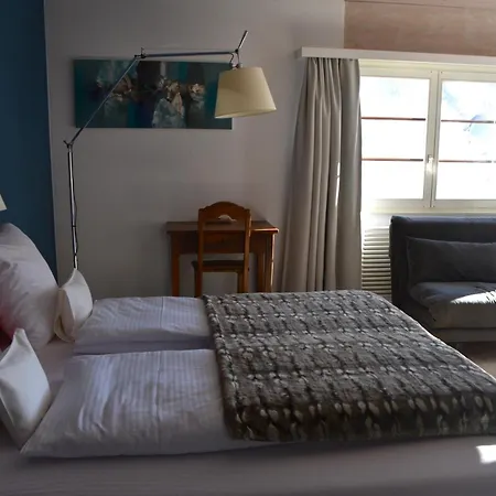 ホテル Waldhotel Fletschhorn Panoramic Retreat In Fee ザース・グルント