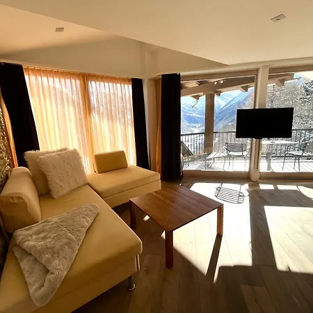 ホテル Waldhotel Fletschhorn Panoramic Retreat In Fee 4*
